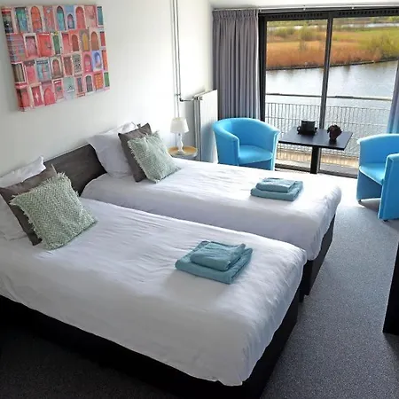 Aan De Linge Hotel Kedichem