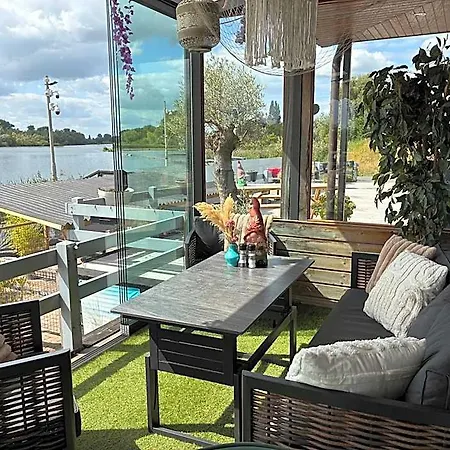 Hotel Aan De Linge Kedichem