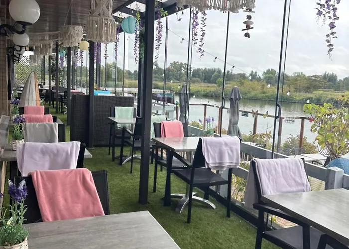 Hotel Aan De Linge 3*