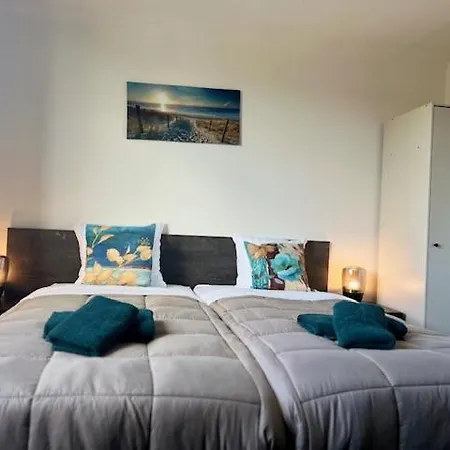 فندق Aan De Linge 3*